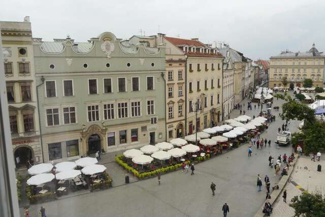 Апарт-отели Main Market Square Apartments Краков-3