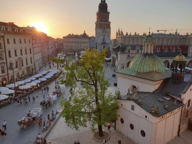 Апарт-отели Main Market Square Apartments Краков-133